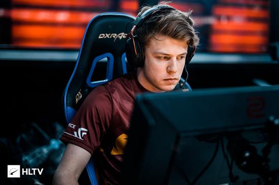 Astralis 击败 Lynn Vision 轻松晋级 FISSURE Playground #1 半决赛