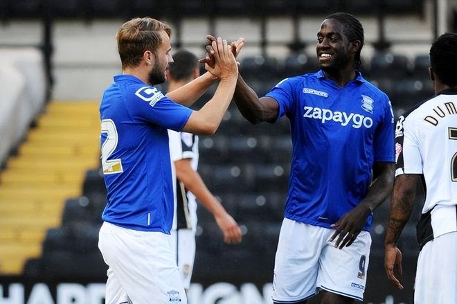 ECSTATIC 和 Virtus.pro 首先退出 BLAST Open Fall 2025：封闭资格赛