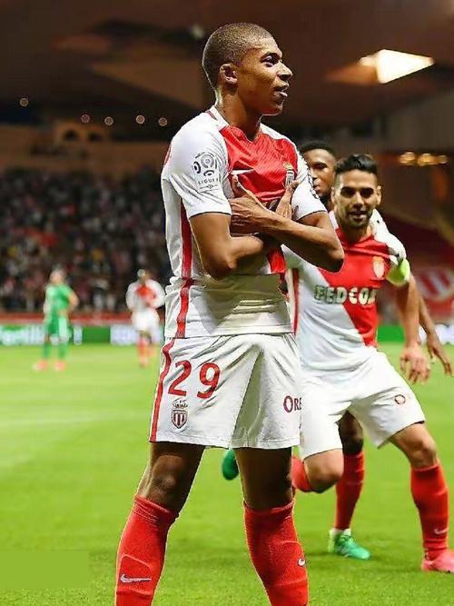 2025德玛西亚杯：昨日战况与今日赛程