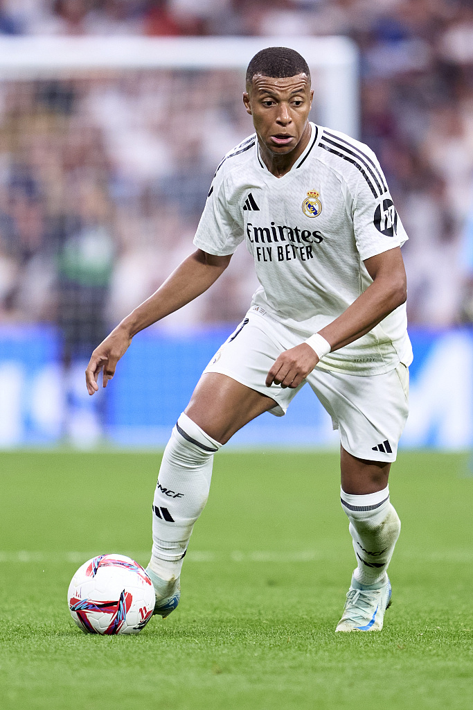 JamYoung 的经典沙漠之鹰四杀很难拯救团队。 TyLoo 在自选地图中输给了 MIBR